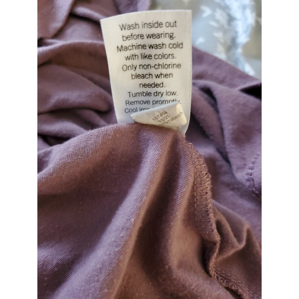 SO Favorite Women’s Crew Neck T-Shirt Purple Short Sleeve Casual Tee Size Large - Picture 9 of 10